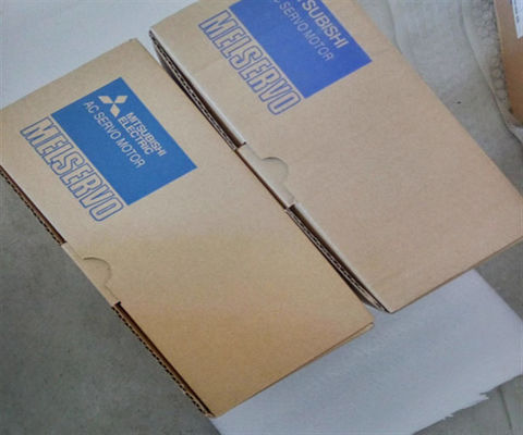 Mitsubishi HC-SFS102 Servomotor de media capacidad de inercia media