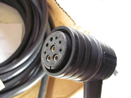 Cables para servomotores de corriente alterna de 460 V