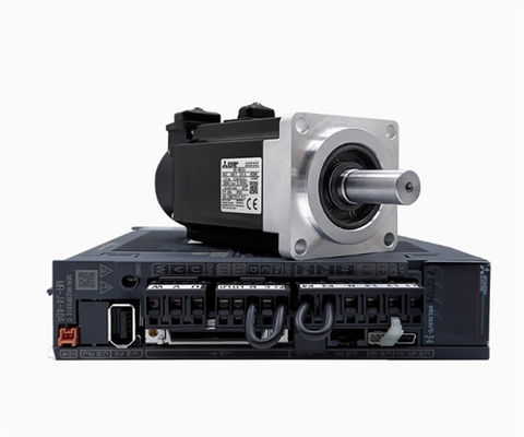 El motor de servicio de cambio 3AC 51V 0.9A 3000R/MIN nuevo