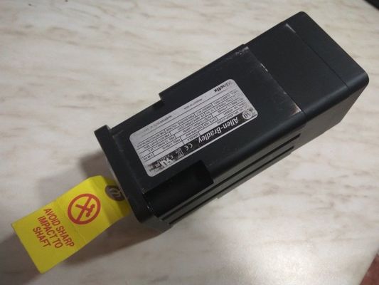 Se trata de un motor de servicio rotativo de 480 V de serie MPL