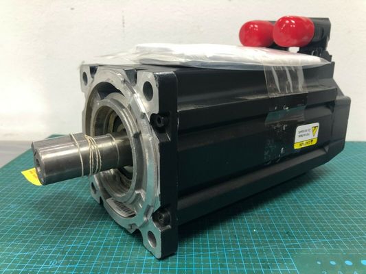 Se trata de un motor de servicio rotativo de 480 V de la serie MPM