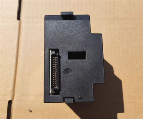 Modulo de salida GE-Emerson IC693MDL732 12/24 VDC de nueva fabricación