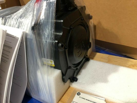 Se trata de un motor de servo rotativo de 480 V de serie MPM