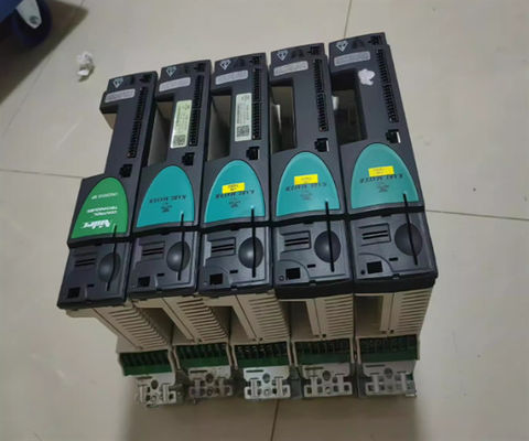 Técnicas de control SP0402 Accionamiento universal y servoaccionamiento