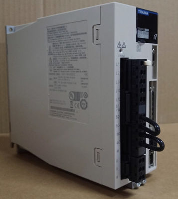 SGM7G-30AFC61/09/13AFC61/20/44/50/75A7/FAA/61/6C Servomotor original de Yaskawa