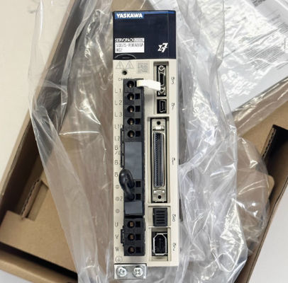 SGD7S-R90A000A002/1R6A00A/R90A/1R6A30A/20A/10A Yaskawa Drive en el stock