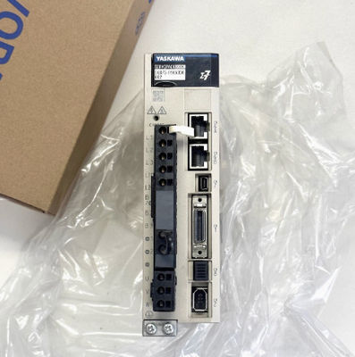 SGD7S-R90A000A002/1R6A00A/R90A/1R6A30A/20A/10A Yaskawa Drive en el stock