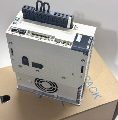 Yaskawa Drive SGDV-5R5A01A/11A SGDV-7R6A01A/11A con un año de garantía en stock