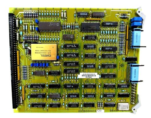 Panel de interfaz auxiliar del DS3800HAIA de General Electric