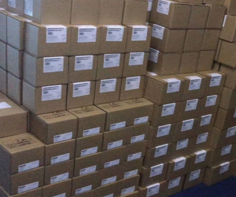 GE Fanuc IC695ALG628 Módulo I O digital no aislado Solución avanzada de control Modbus/RTU