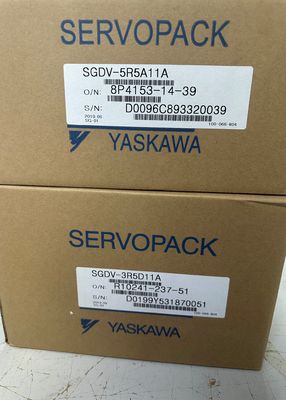 Servo de Yaskawa SGDV-5R5A11A 200V Capacidad nominal 200-230 VAC, entrada de 60 Hz