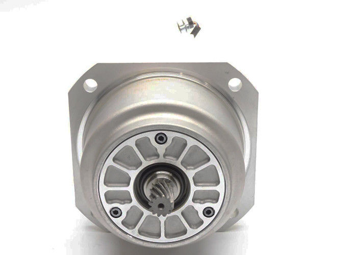 El motor servo 3HAC17333-1 parte 2781W el tipo B 200V 12A del motor M33