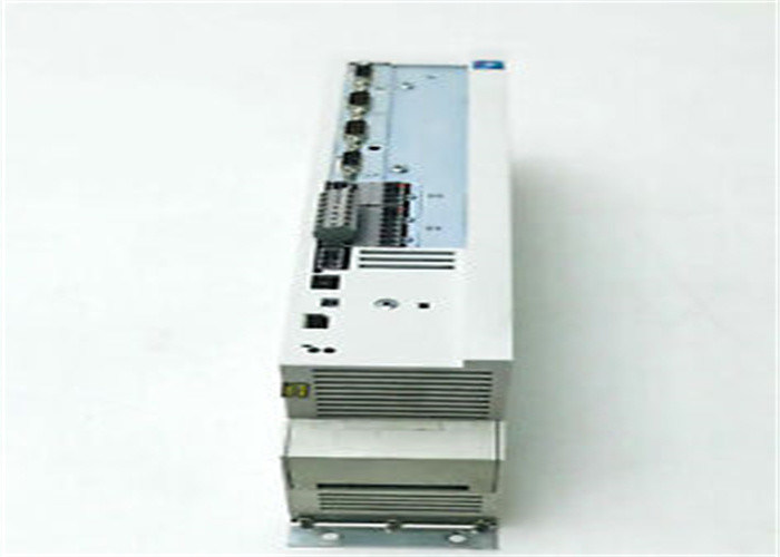 REGULADOR SERVO de Lenze EVS9323-CSV003 9300 SERIES kilovatio de 400/480 VAC 1,5 (2 HP)