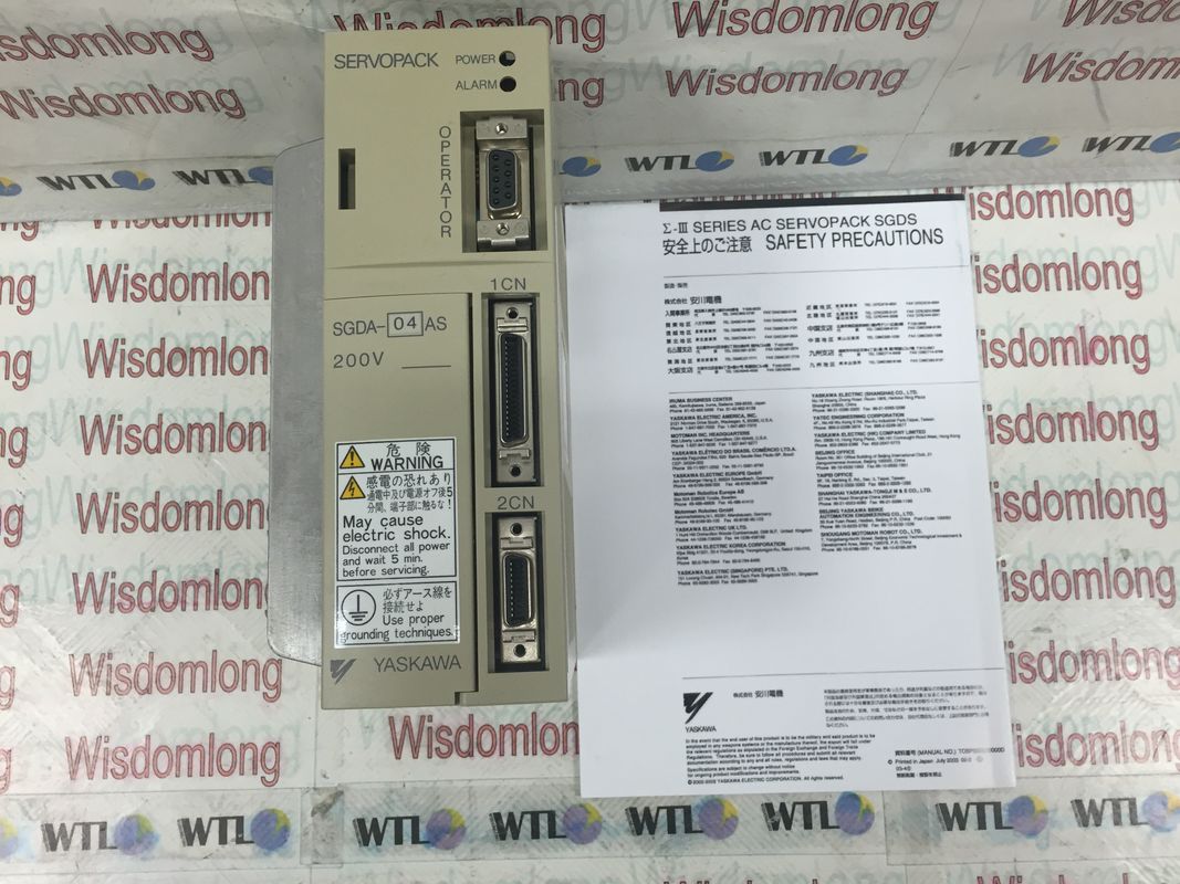 Yasakawa SGDA-04AS   El motor servo de la CA conduce 0,53 FUENTES de ALIMENTACIÓN de HP 200 V