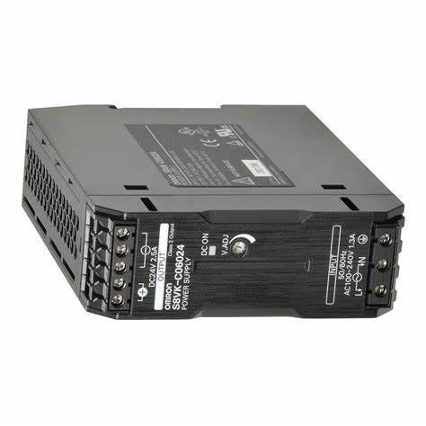 La fuente de alimentación de OMRON S8VK-C06024 AC-DC 24V 2.5A 85-264V incluyó series del carril 60W S8VK del estruendo