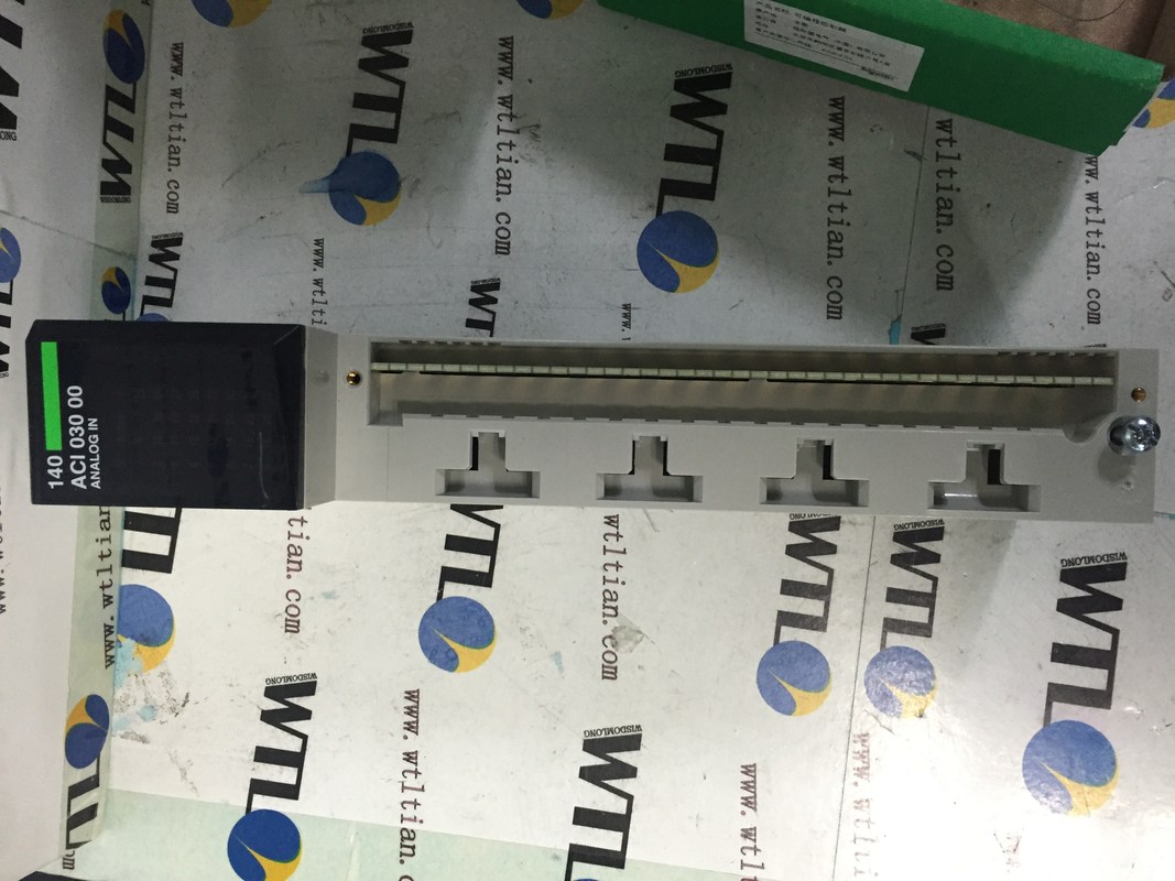 Módulo de fuente de alimentación 140CPS11420 Modicon Quantum - CA de 115 V/230 V - summable o independiente