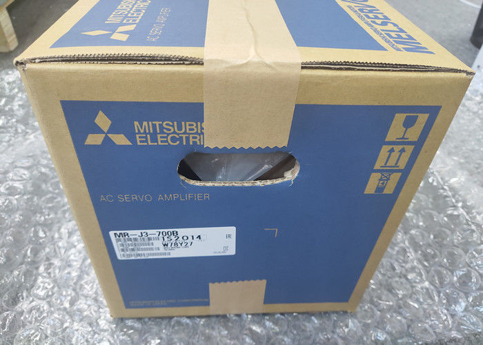 Mitsubishi 3 amplificador servo del motor del conductor MR-J3-700B 7KW de la CA de la fase en sistema de control