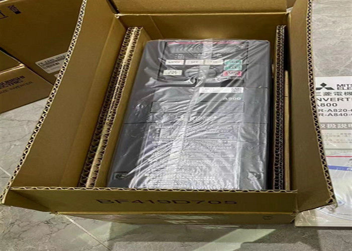 Kilovatios trifásicos 200-240 V de Mitsubishi del inversor variable de la frecuencia FR-A820-30K-1 30