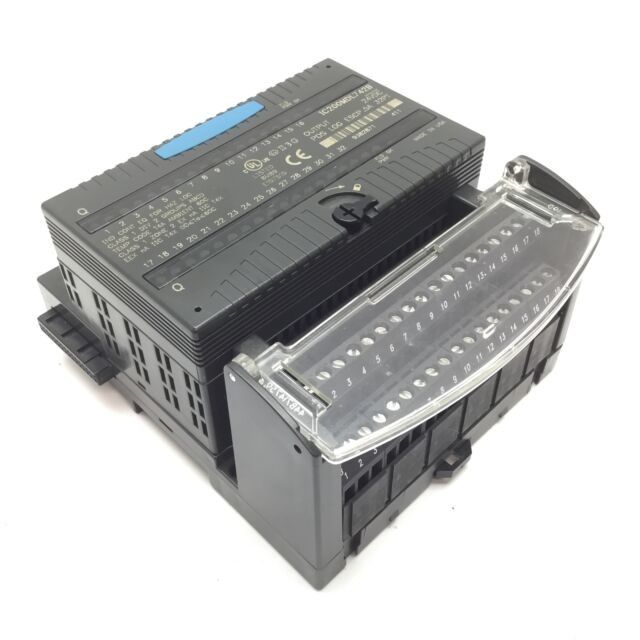 EL CONECTOR LOCAL DEL PORTADOR VERSAMAX DE LA ENTRADA-SALIDA DE GE IC200CHS003 DISEÑA EL TIPO INTEGRADO ORIENTACIÓN VERTICAL