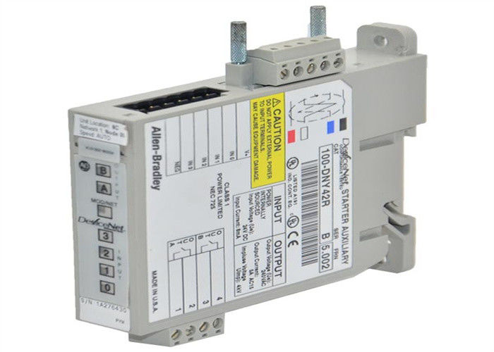 El MÓDULO 24V DC 4 de la COMBINACIÓN del AB 100-DNY42R ENTRÓ el ACCESORIO HECHO SALIR de 2 DEVICELOGIX