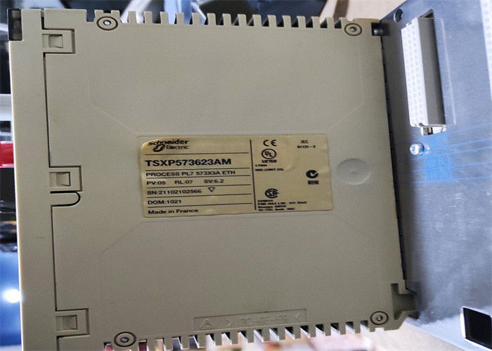 PROCESADOR 5 VDC 136 MA 128 DEL REGULADOR DOUBLE-FORMAT PL7 DE SCHNEIDER TSXP573623AMC