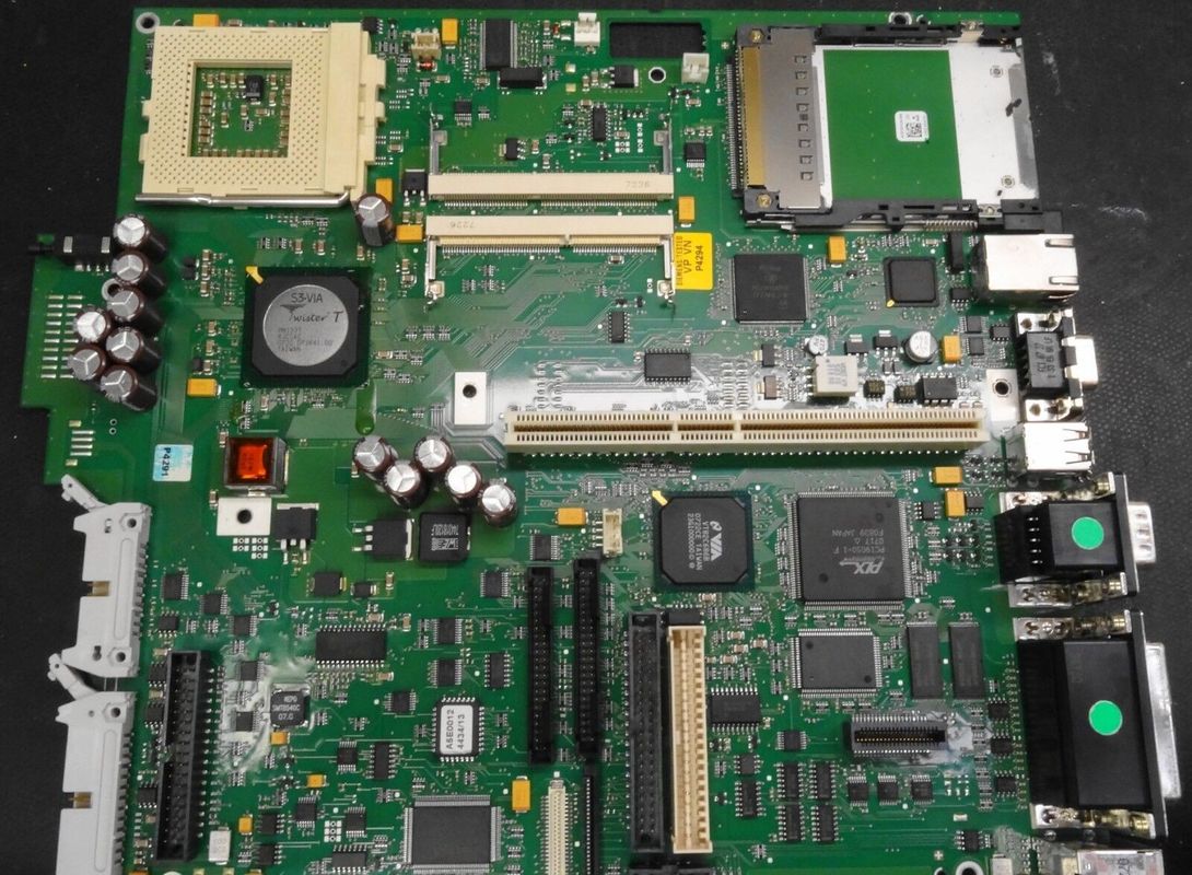 6FC5210-0DF22-0AA0 SIEMENS SINUMERIK PCU 50 1,2 MB RAM del gigahertz 256 24 V DC