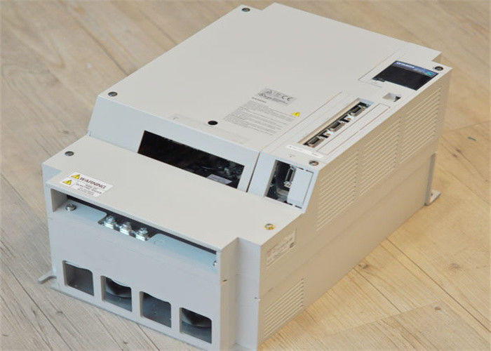 MITSUBISHI 11kW AC SERVO MOTOR DRIVER MR-J2S-11KB J2-Super serie de amplificador industrial