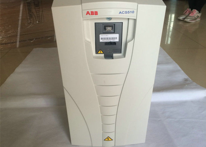 45 kW ABB AC Drive ACS510-01-088A-4 unidades estándar de 45 kW I2n 88 A, clase de protección IP21