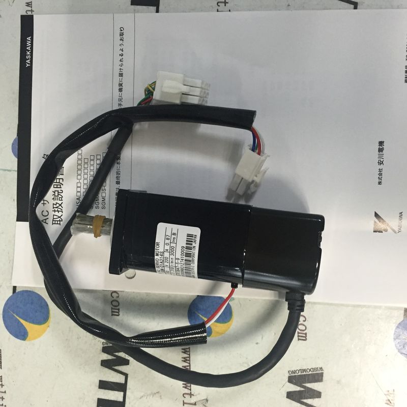 Yaskawa AC Servomotor industrial, Servomotor de alta potencia SGM-01A314S 100W 200V
