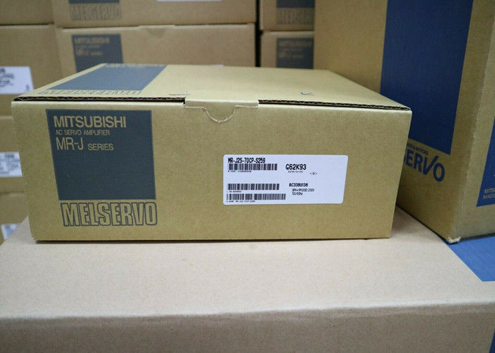 Mitsubishi Motor Driver MR-J2S-70CP-S259 Servo amplificador de CA industrial 750W Entrada 3.8A