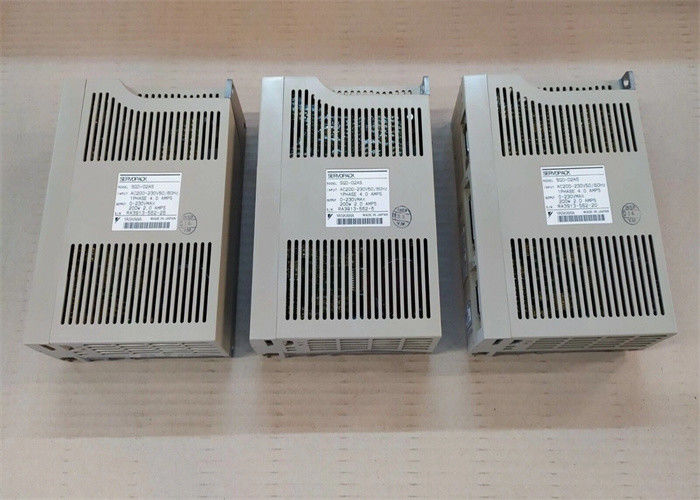 Yaskawa Electric SGD-02AS Servo Drives Nuevo en la caja original