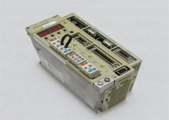 SGDH-A5AE Yaskawa Servo Drives 100% nuevo y original en caja