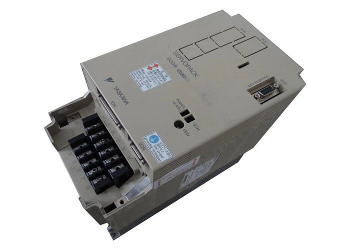 Nuevo Yaskawa AC Servo Drives SGDB-20VN Original Nuevo En Caja
