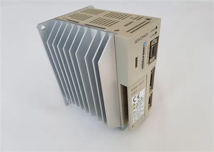 Yaskawa SGDA-08VP Servo Drives 200V Voltage Nuevo en la caja
