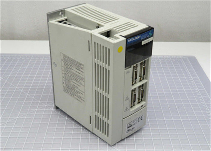 El modelo de máquina aplicable CM402 Servo accionadores industriales de eje X MR-J2S-40B-EE085 400W