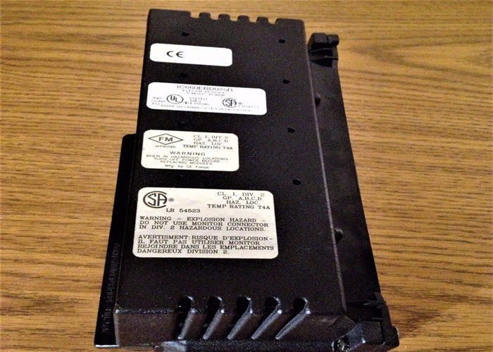 El IC660BBD025 es un 5/12/24 VDC de 32 circuitos sink I / O Bloque, inteligente, módulo configurable