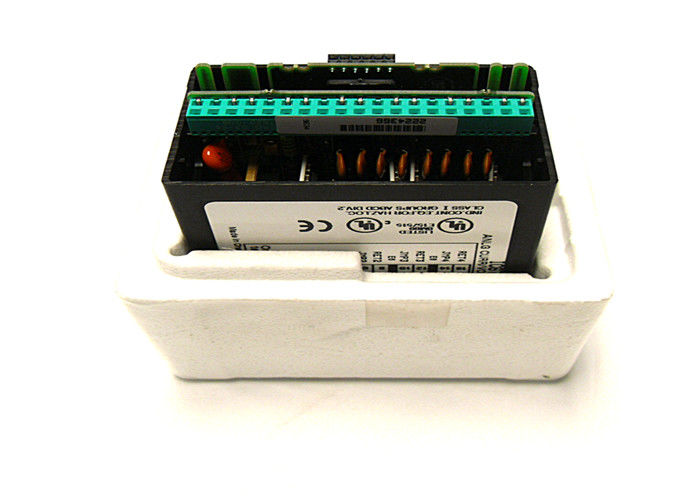 el IC670ALG320 es un módulo analógico de salida de fuente de corriente / voltaje de 4 puntos de la serie de control de campo de GE Fanuc