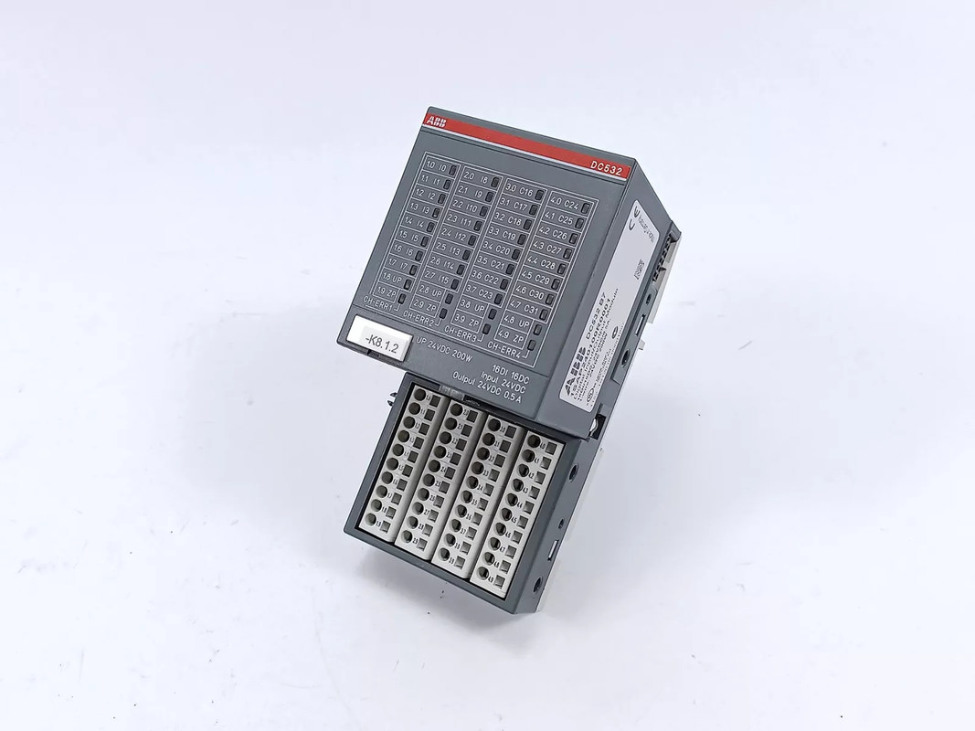 Módulo I O digital DC532 de la marca ABB de 24 V de tensión original nuevo