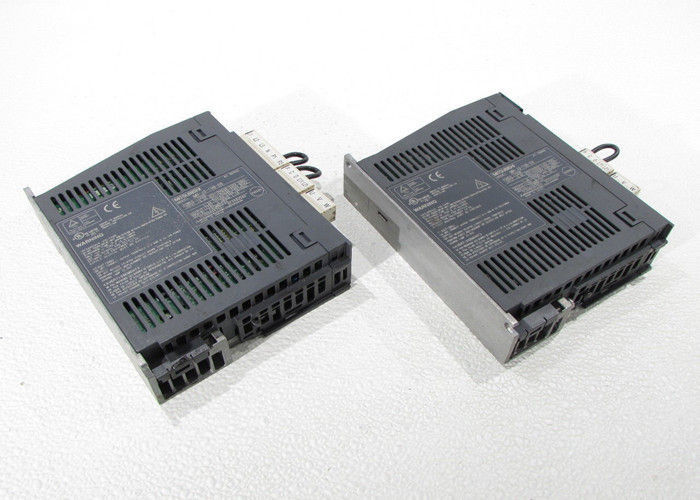 Amplificador servo industrial 100W de la impulsión de la CA de la serie MR-J3-10B de Mitsubishi Electric MELSERVO MR-J3