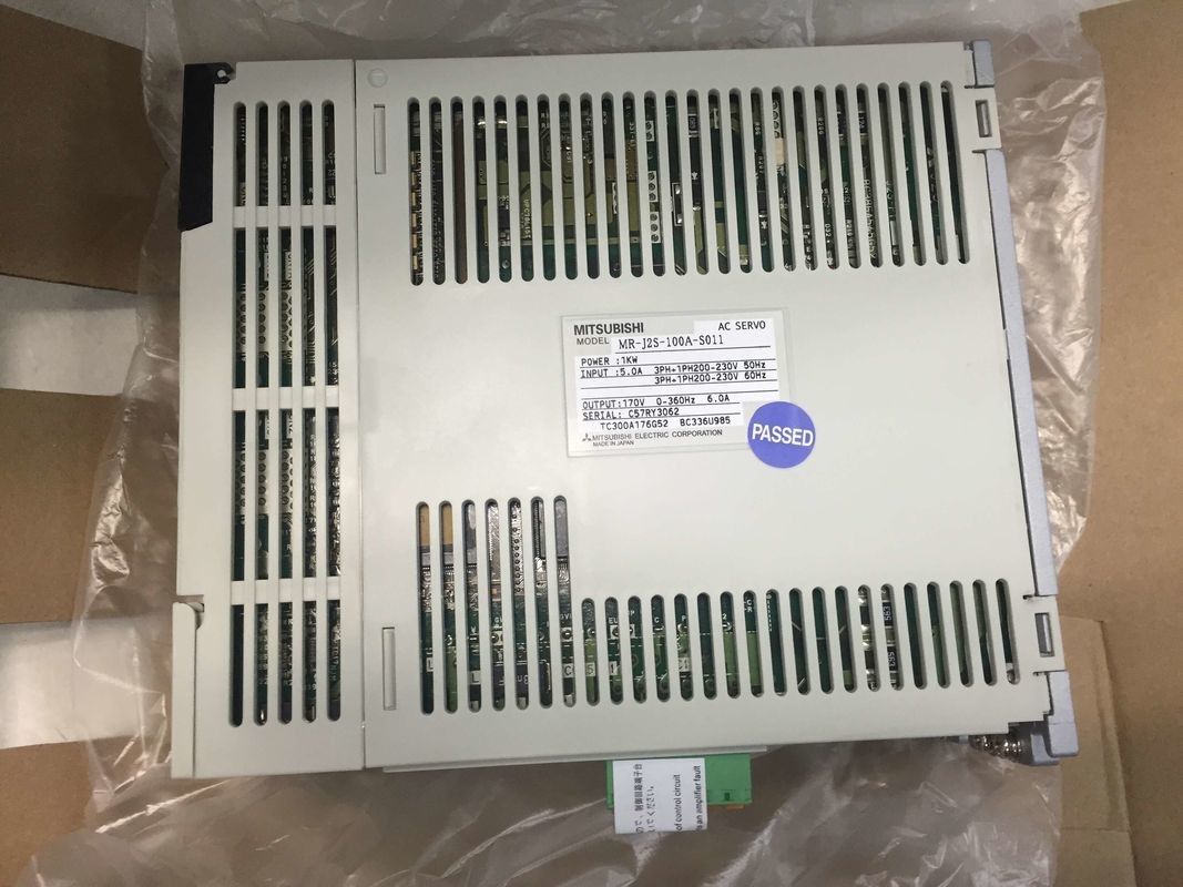 MITSUBISHI 3 fases 1KW AC Servo Amplificador MR-J2-100A-S01 Motor de conducción