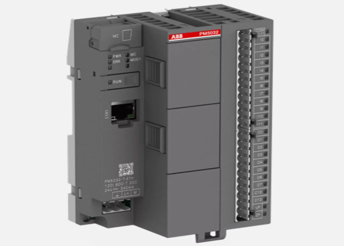 Módulo de procesador ABB PM5032-T-ETH. Memoria de 2 MB. 12 DI 24VDC. 8 DO 24VDC 0.5A. 2 DC 24VDC.
