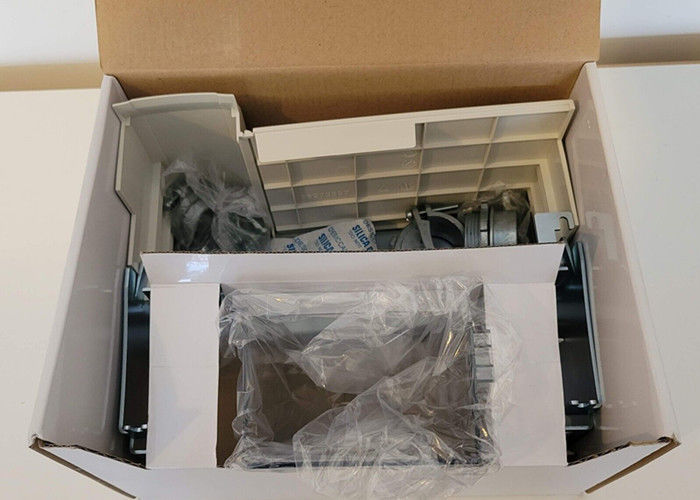 ABB 3AUA0000023888 MUL1-R4 NEMA1 kit (R4) - MUL1 El peso neto del producto es de 1,738 kg