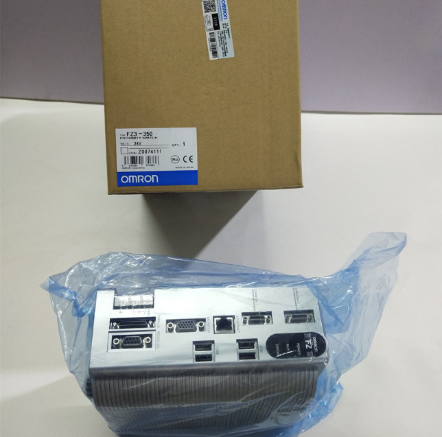 Fuente 20,4 26.4VDC del voltaje del REGULADOR 2CAMERA NPN de Omron FZ3-350 VISION