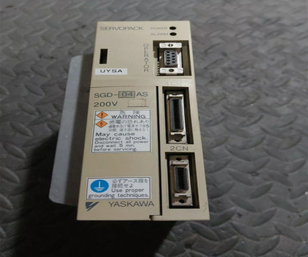 2000 RPM Velocidad nominal AC Servo Amplificador con función de engranaje electrónico Sí y 1/4 relación de volumen