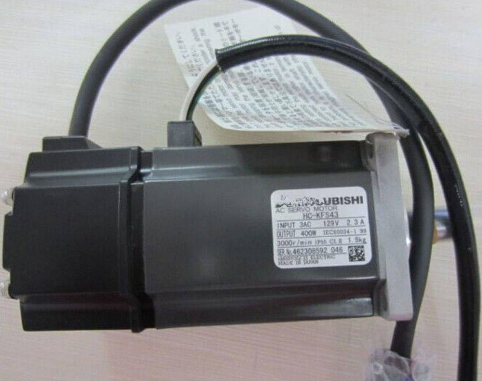 Mitsubishi 1PC Servo Motor HCKFS43 Nuevo en la caja HC-KFS43 AC Servo Motor