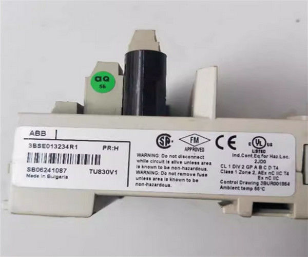 ID del producto TU830V1 3BSE013234R1 0,28 kg Módulo de suministro de energía redundante Tensión de ensayo dieléctrica 500 V ac