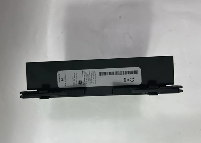 El módulo de entrada/salida digital UR-6FH de Multilin proporciona la serie de relés universales con ocho velocidades