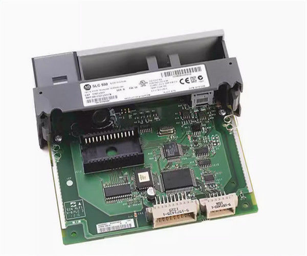 Allen Bradley 1747-L552 Serie PLC CPU para su uso con SLC 500 Serie, salida digital