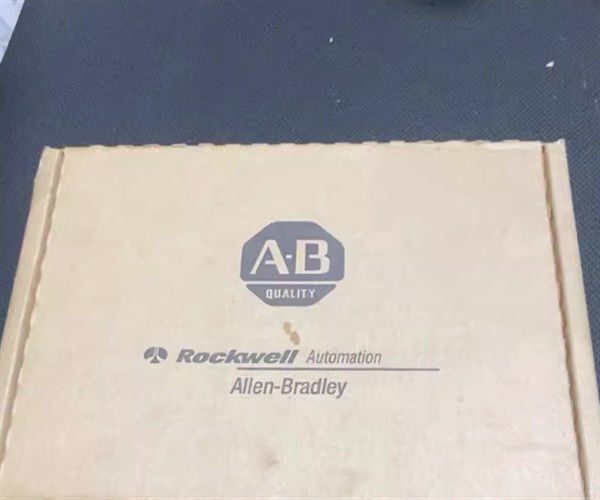 Allen-Bradley 1747-L552 SLC 500 SLC 5/05 Procesador, memoria de 32K