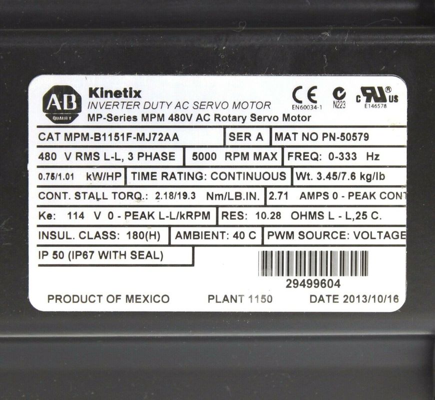 Se trata de un motor de servo rotativo de 480 V de la serie MPM.